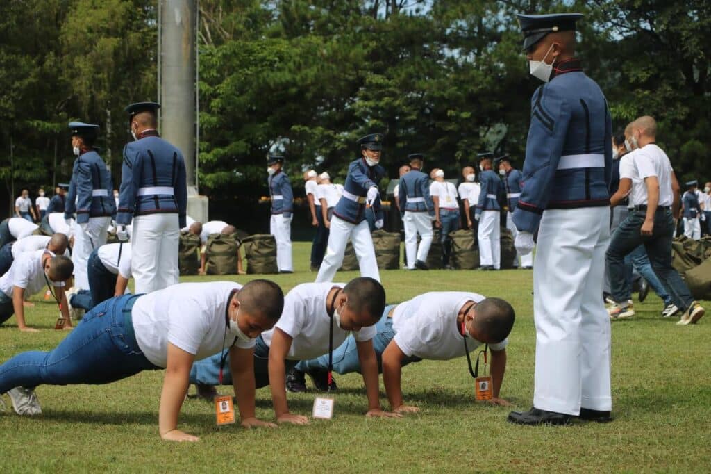 Pelatihan dan Pengembangan bagi Pengurus PT PMA