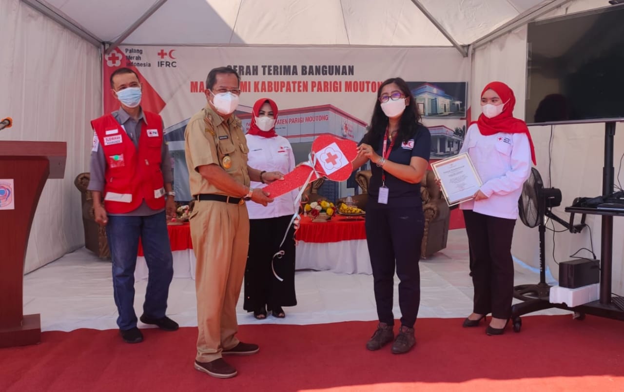 Bahari underwater hull provides botom idonesia cleanig nusantara chest