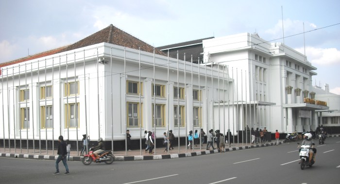 Jasa Pembuatan PT Merdeka Bandung