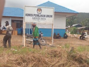 Dogiyai papua kabupaten tengah letak geografi