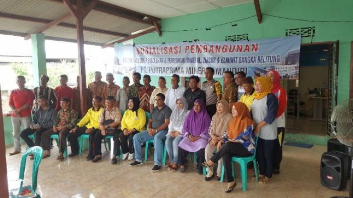 Csr pln labuhanbatu cabang pemkab rantauprapat terima seputarriau menerima andi suhaimi bantuan bupati